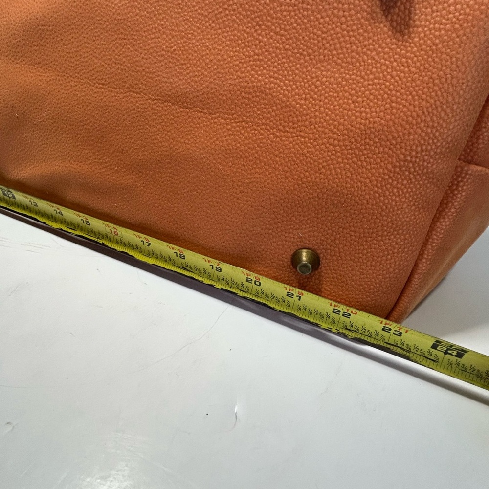 Elegant Orange Duffel Bag with Duck Emblem - Picture 9 of 11
